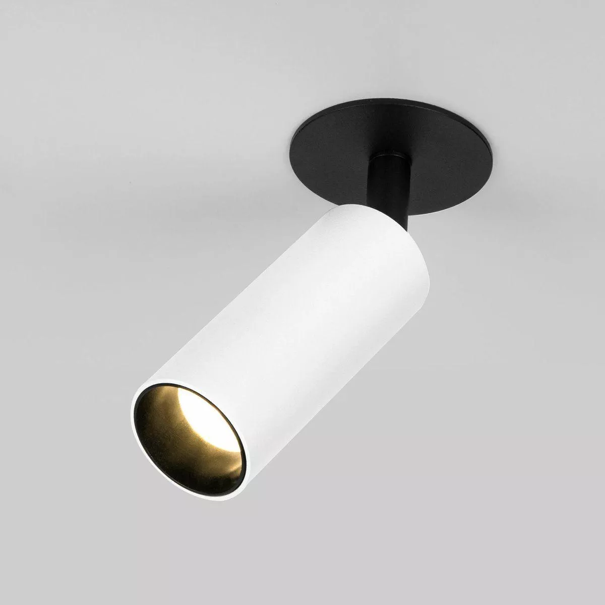 Встраиваемый светодиодный спот Elektrostandard Diffe 25039/Led белый/черный a058220
Встраиваемый светодиодный спот Elektrostandard Diffe 25039/Led белый/черный a058220