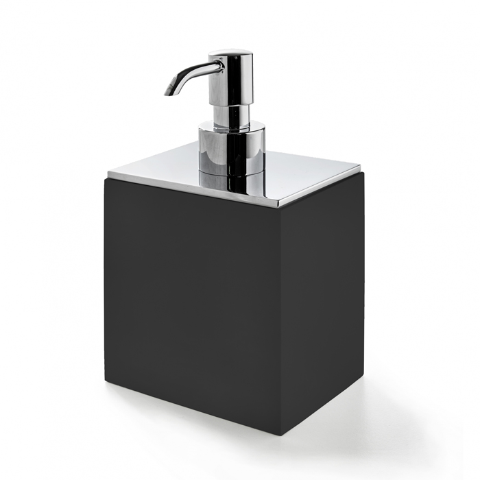 3SC(BeMood Black) Дозатор жидкого мыла настольный 10 х16,5 х8 см, композит Solid Surface, черный матовый/Хром
3SC(BeMood Black) Дозатор жидкого мыла настольный 10 х16,5 х8 см, композит Solid Surface, черный матовый/Хром