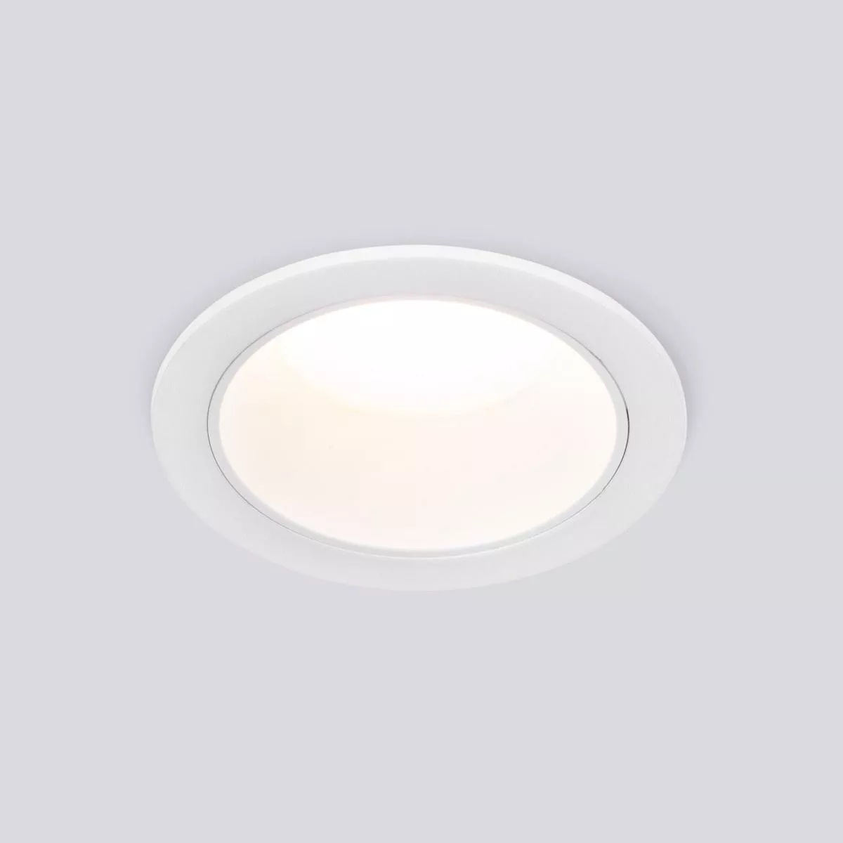 Встраиваемый светодиодный светильник Elektrostandard Basic 25082/LED 7W 4200K белый a062940
Встраиваемый светодиодный светильник Elektrostandard Basic 25082/LED 7W 4200K белый a062940