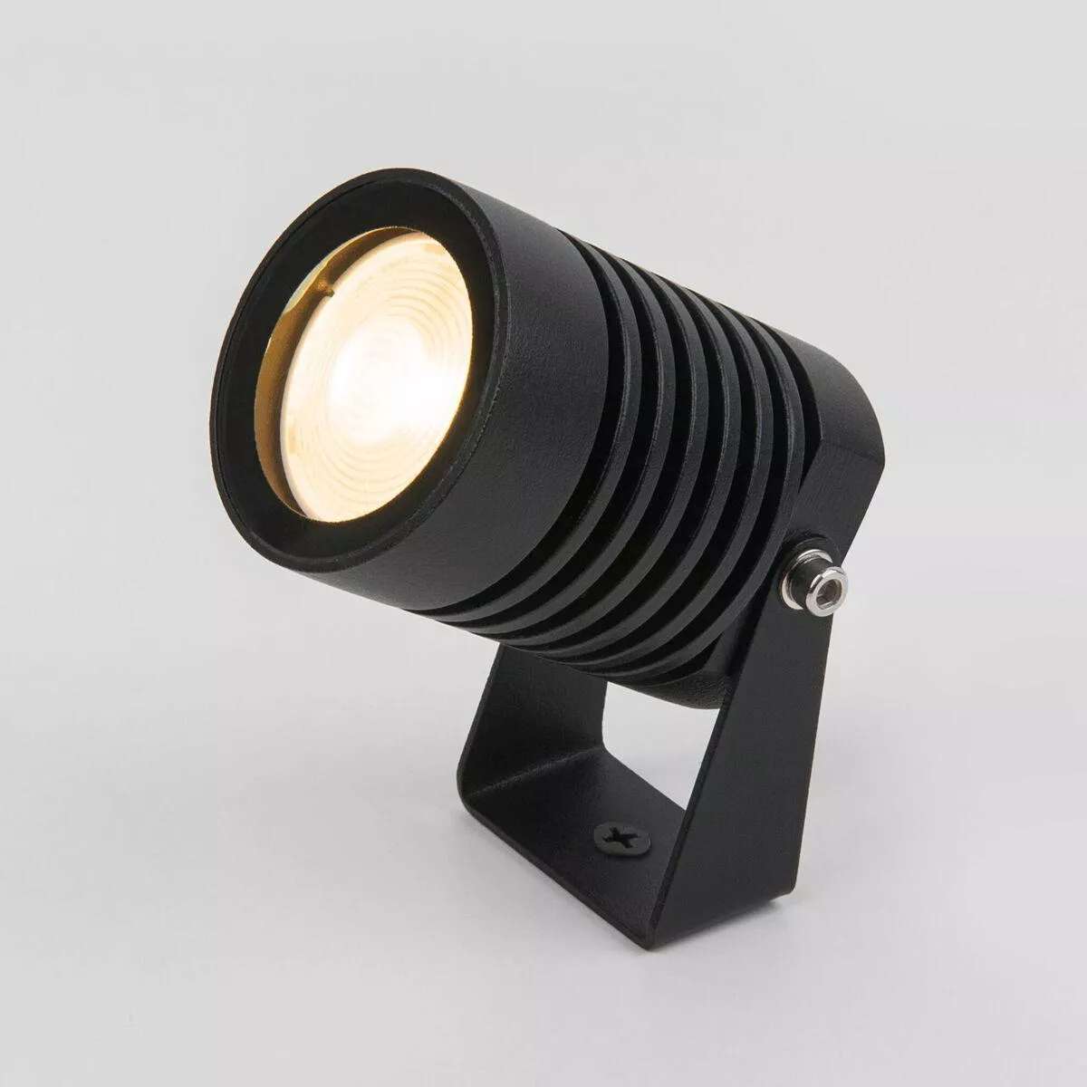 Уличный светодиодный светильник Elektrostandard Landscape 043 FL LED черный a059011
Уличный светодиодный светильник Elektrostandard Landscape 043 FL LED черный a059011