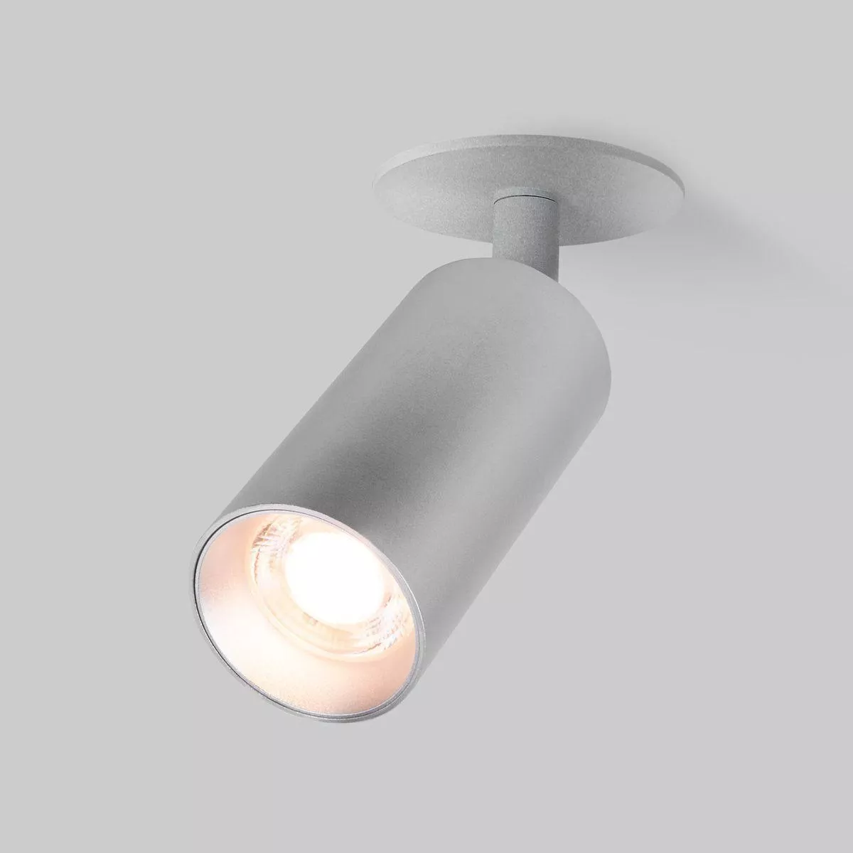 Встраиваемый светодиодный спот Elektrostandard Diffe 25039/Led серебряный a058219
Встраиваемый светодиодный спот Elektrostandard Diffe 25039/Led серебряный a058219