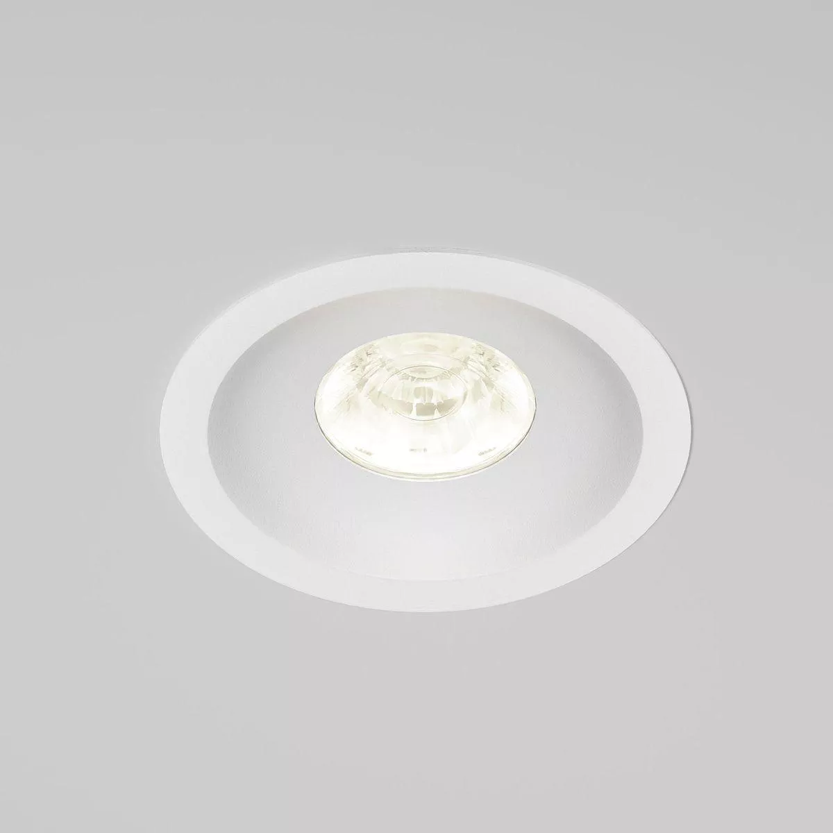 Встраиваемый светодиодный светильник Elektrostandard Combi 25067/LED a069005
Встраиваемый светодиодный светильник Elektrostandard Combi 25067/LED a069005