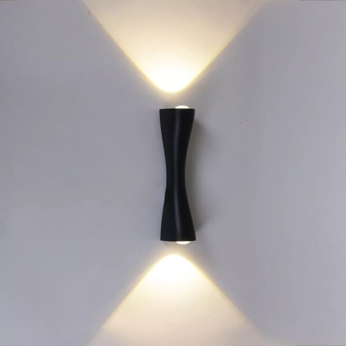Уличный настенный Reluce 86876-9.2-001JH LED2*3W BK RLOS
Уличный настенный Reluce 86876-9.2-001JH LED2*3W BK RLOS