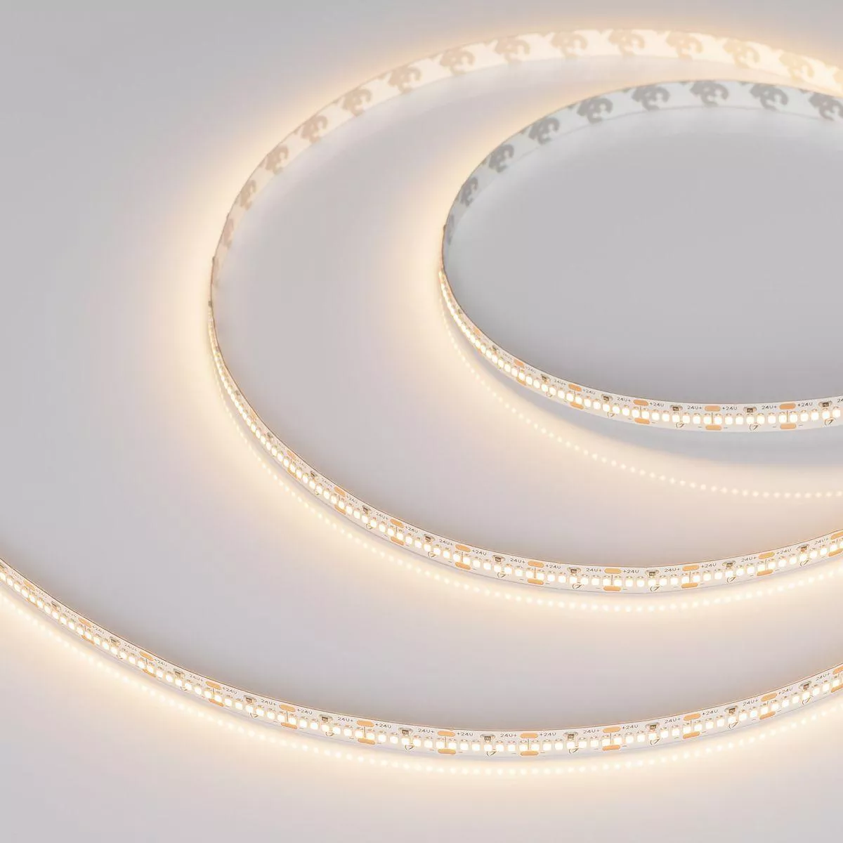 Светодиодная лента Arlight 6W/m 420Led/m 2216SMD теплый белый 5M MICROLED-M420-8mm 24V Warm3000 046744
Светодиодная лента Arlight 6W/m 420Led/m 2216SMD теплый белый 5M MICROLED-M420-8mm 24V Warm3000 046744