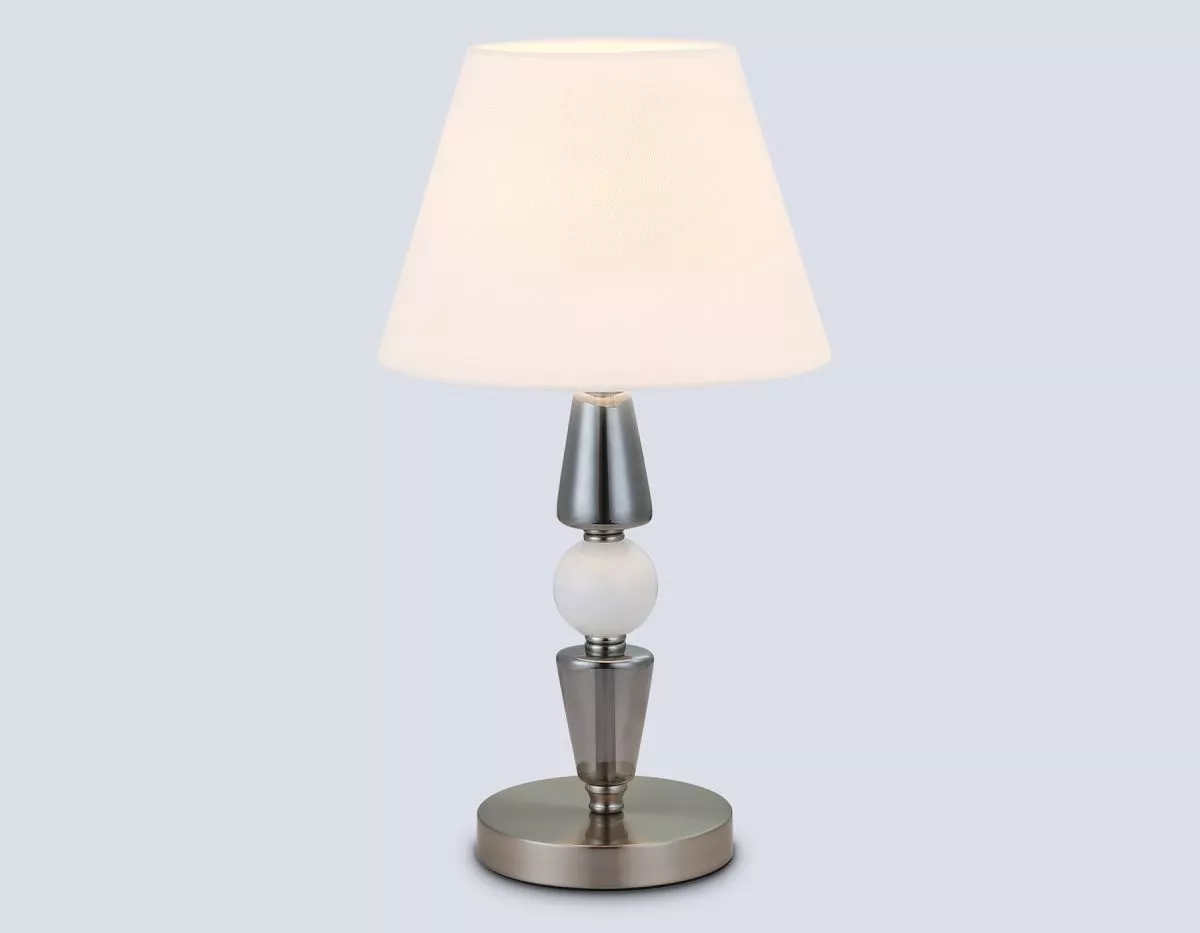 Настольная лампа Ambrella Light High Light Classic LH75262
Настольная лампа Ambrella Light High Light Classic LH75262