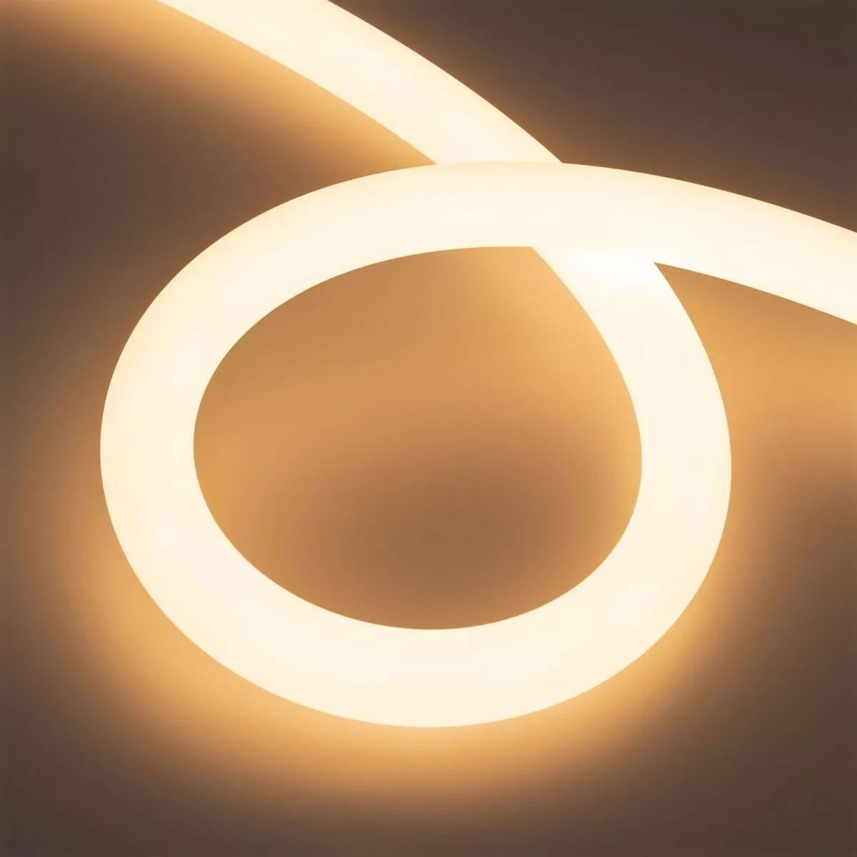 Светодиодная герметичная лента Arlight MOONLIGHT-TOP-A336-D30mm 24V Warm3000 (14.4 W/m, IP65, 5m, wire x1) 050481
Светодиодная герметичная лента Arlight MOONLIGHT-TOP-A336-D30mm 24V Warm3000 (14.4 W/m, IP65, 5m, wire x1) 050481
