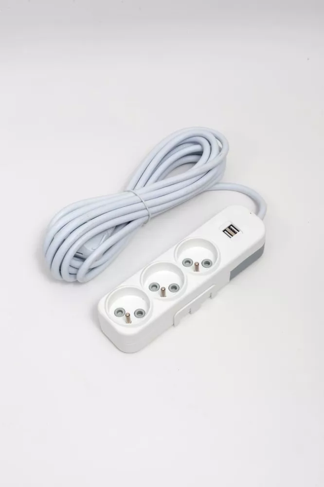 Удлинитель 3вх с защитными шторками USB UPS ELBI Myra 527-010205-326
Удлинитель 3вх с защитными шторками USB UPS ELBI Myra 527-010205-326