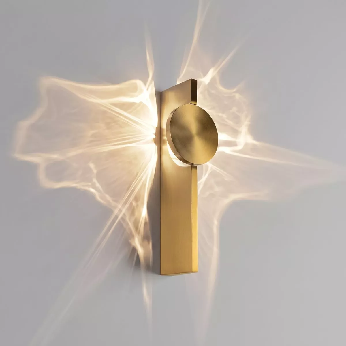 Настенный светильник Loft IT Flame 10452W Gold
Настенный светильник Loft IT Flame 10452W Gold