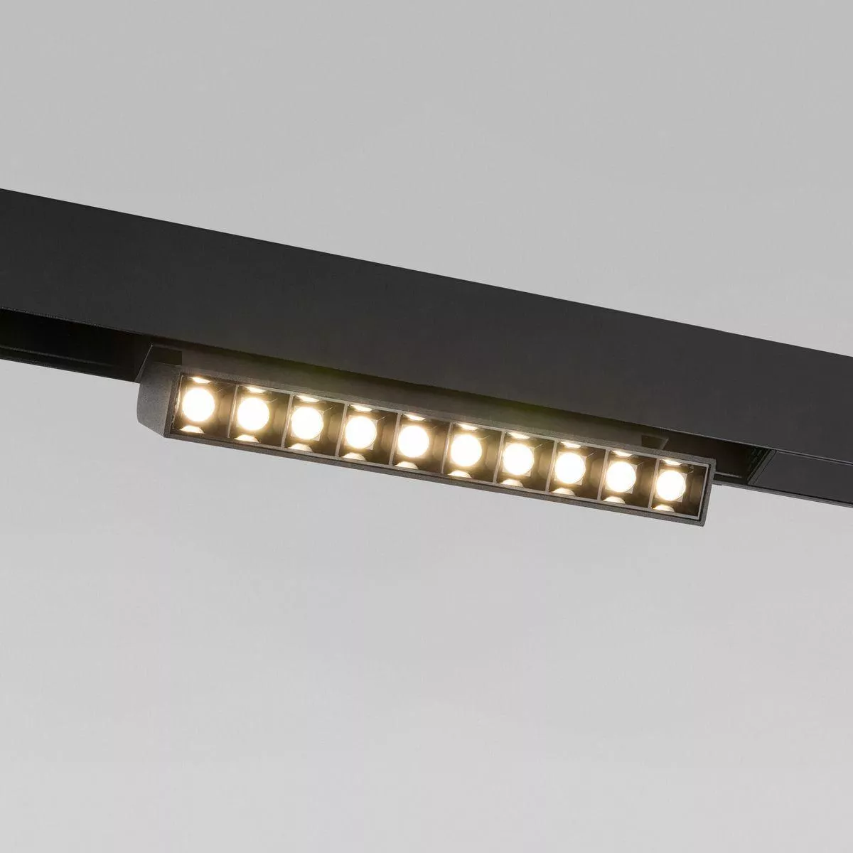 Трековый светодиодный светильник Elektrostandard Slim Magnetic 85195/01 a066587
Трековый светодиодный светильник Elektrostandard Slim Magnetic 85195/01 a066587