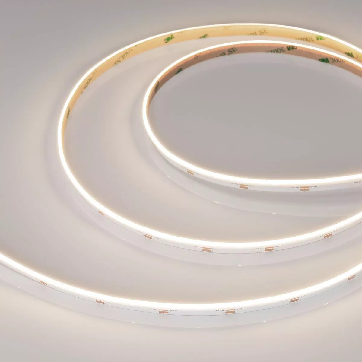 Светодиодная лента Arlight 6W/m 480Led/m CSP дневной белый 5M COB-S-X480-8mm 24V Day4000 046902
Светодиодная лента Arlight 6W/m 480Led/m CSP дневной белый 5M COB-S-X480-8mm 24V Day4000 046902