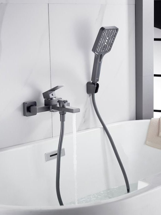 Cмеситель для ванны Knotlor KN-22/GM, вороненая сталь
Cмеситель для ванны Knotlor KN-22/GM, вороненая сталь