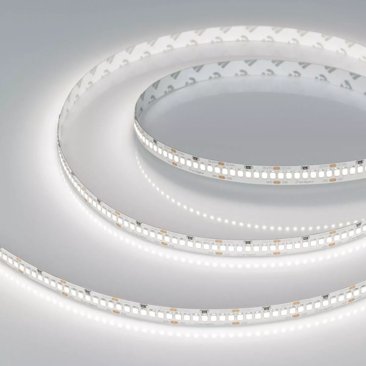 Светодиодная лента Arlight 11W/m 252Led/m 2835SMD дневной белый 5M UL-A252-10mm 24V Day5000 042316
Светодиодная лента Arlight 11W/m 252Led/m 2835SMD дневной белый 5M UL-A252-10mm 24V Day5000 042316