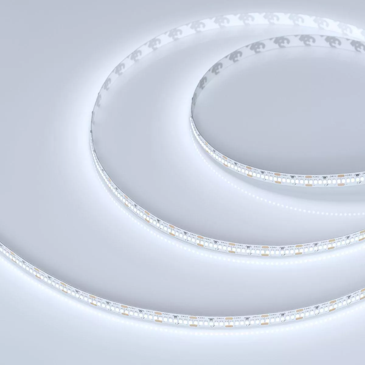 Светодиодная лента Arlight 6W/m 420Led/m 2216SMD холодный белый 5M MICROLED-M420-8mm 24V White6000 046742
Светодиодная лента Arlight 6W/m 420Led/m 2216SMD холодный белый 5M MICROLED-M420-8mm 24V White6000 046742
