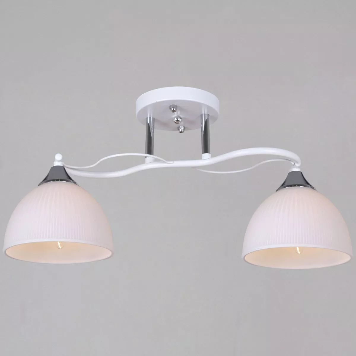 

Потолочный светильник Reluce 85460-0.3-02 WH+CR