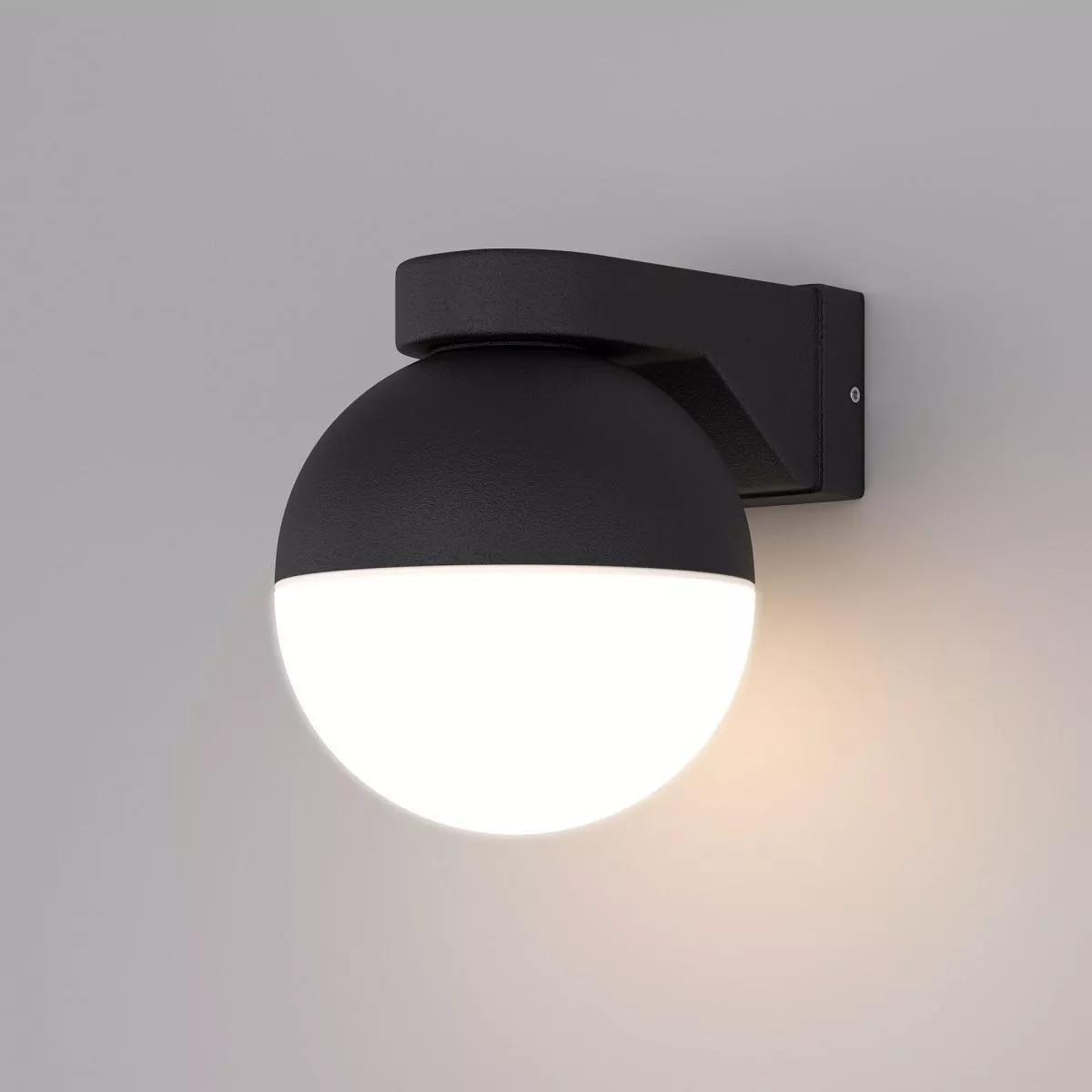 

Настенный светильник Elektrostandard Moon MRL 1028 черный a062858