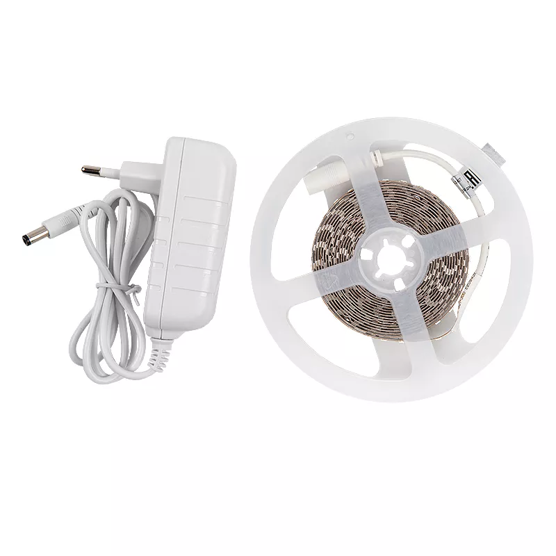 

Светодиодная лента (комплект) General GLS-2835-120-9.6-12-IP20-PRO-3-3-KIT 501021