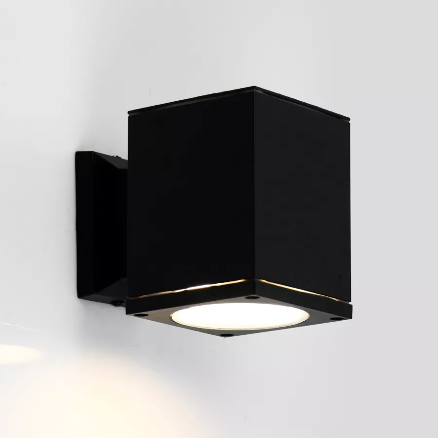 

Уличный настенный светильник General GWL-GX53-M-IP65 662265