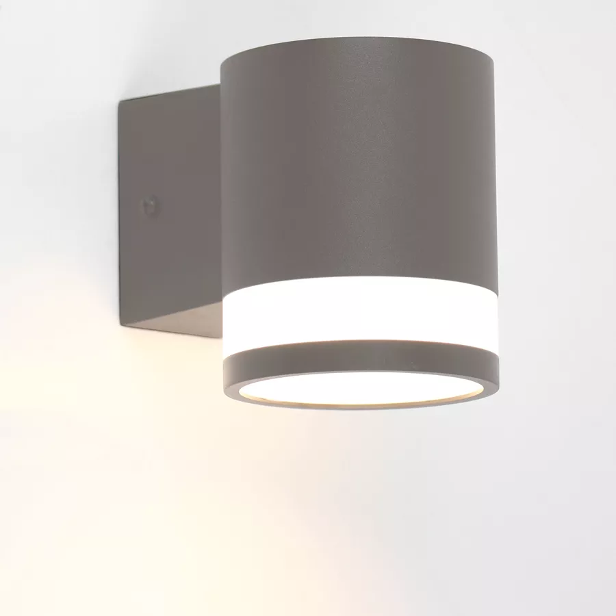 

Уличный настенный светильник General GWL-GX53-M-IP65 662273