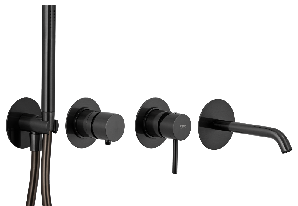 

Remer X Style Смеситель для ванны скрытого монтажа (душевой набор и скрытая часть в комплекте)