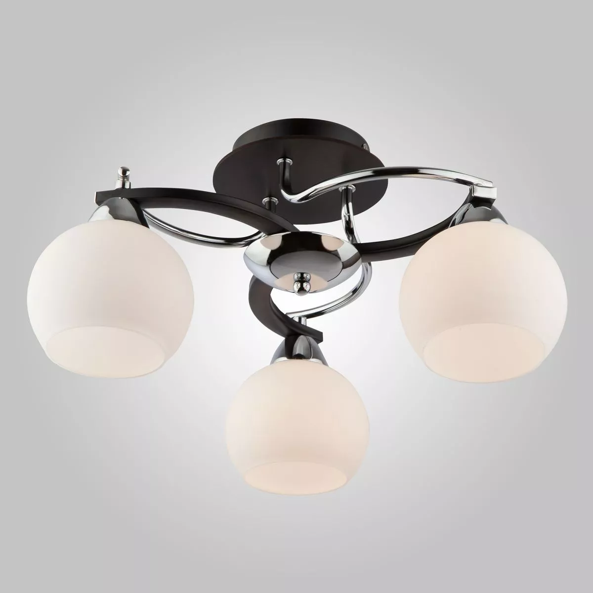 

Потолочный светильник Eurosvet 9654/3 хром/черный 00000065862