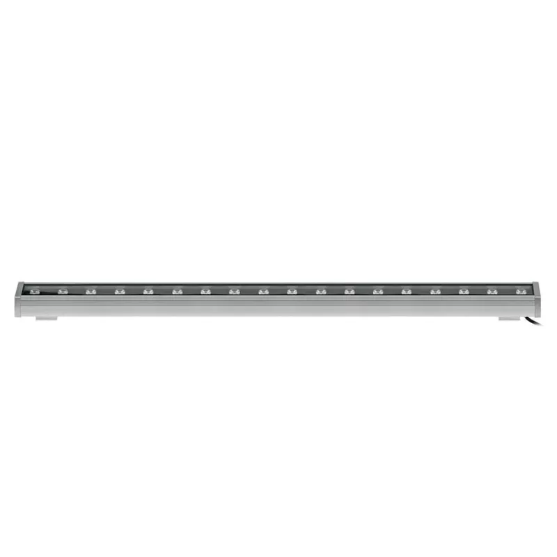 

Прожектор светодиодный Uniel ULF-L53-18W/4000K/L100/45D 220V IP65 Silver