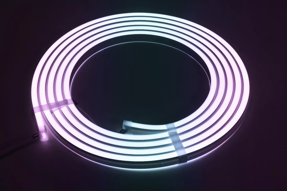 

Светодиодная лента SWG PRO NE-DU560-24-10-WS2811RGB-67 032799