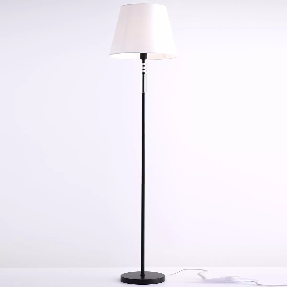

Торшер Illumico IL2218-1FLS-24