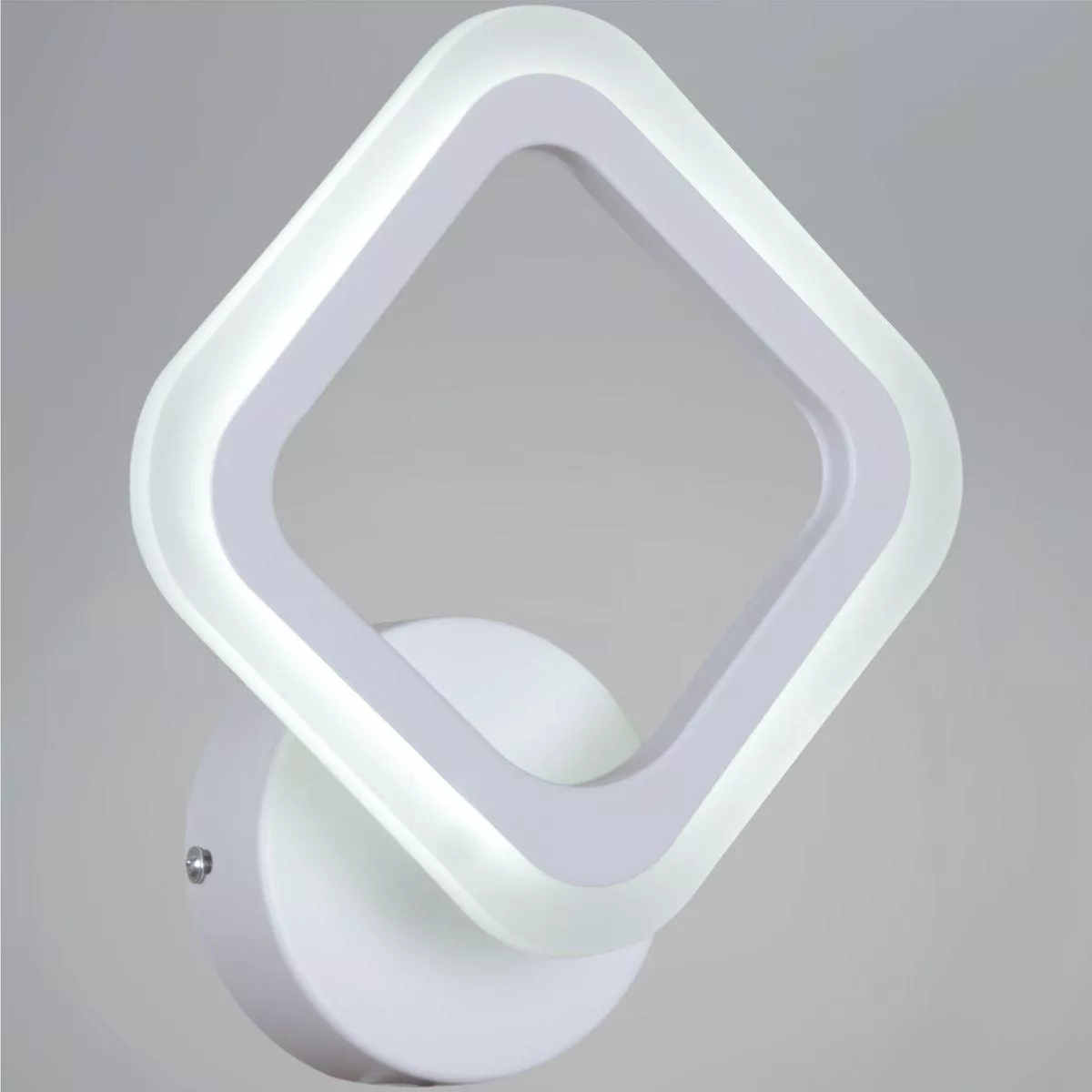 

Бра Reluce 05104-0.2-01 WH