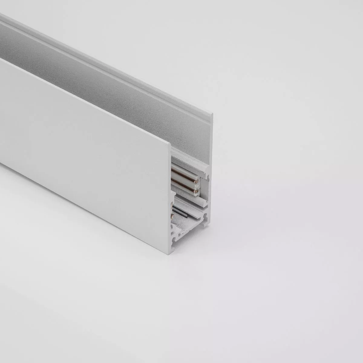 

Шинопровод накладной Lumker SY-LINK-20S1-2.5-WH 019271