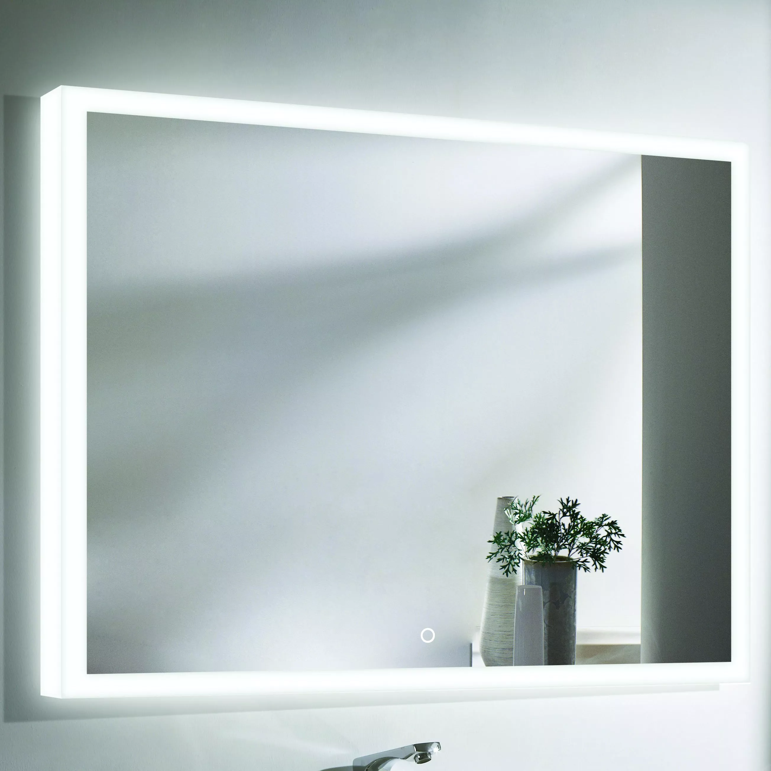 

Зеркало Esbano ES-2542 RD