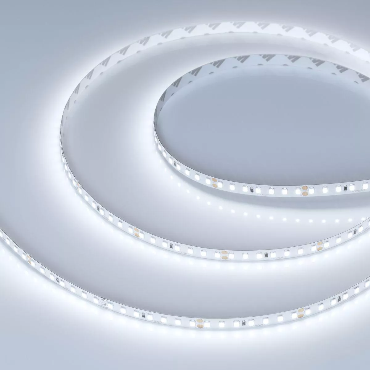 

Светодиодная лента Arlight 10W/m 140Led/m 2835SMD холодный белый 5M UL-A140-8mm 24V White6000 046973