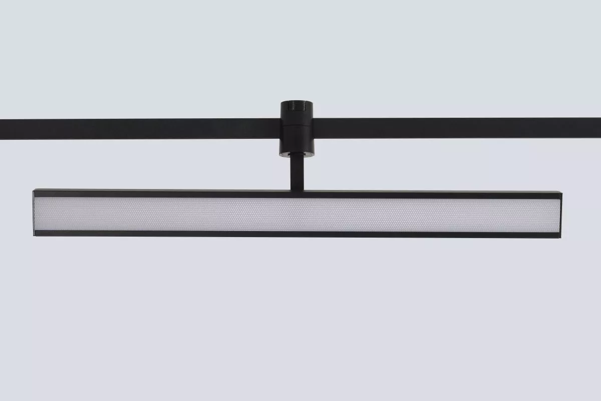 

Трековый светильник для гибкой магнитной системы Crystal Lux Trace 48V CLT 0.37 001 18W BL SMART