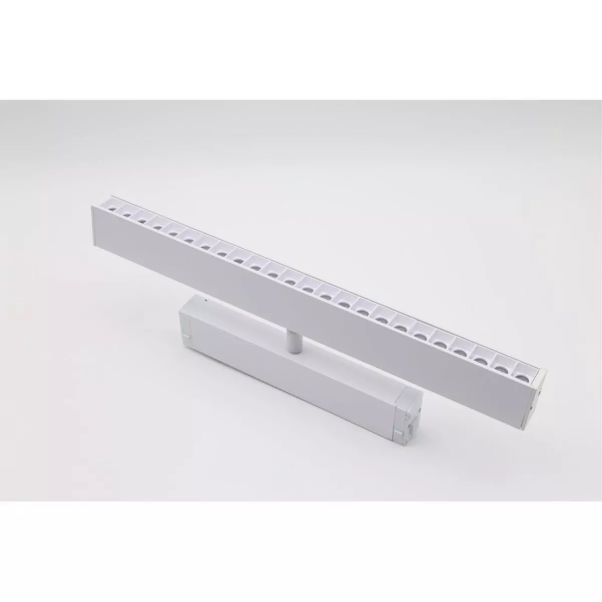 

Трековый магнитный светильник Aployt Magnetic track 220 APL.0202.10.18