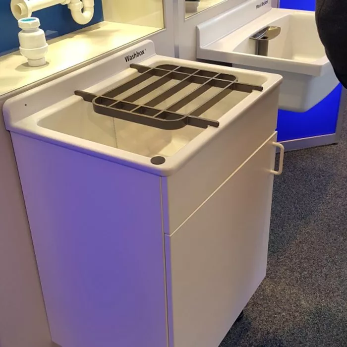 

SANIT Мойка из высокопрочного пластика с напольной базой и полкой, 610х455xh960-985 мм, с переливом и пробкой на цепочке, цвет: белый