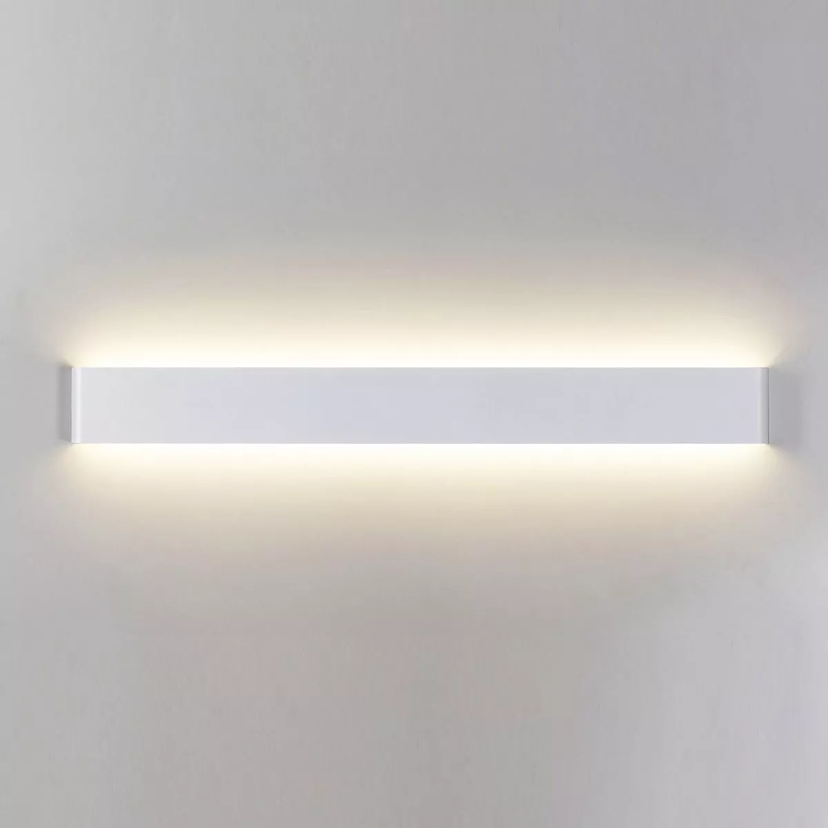 

Настенный светильник Mantra Egeo 8909