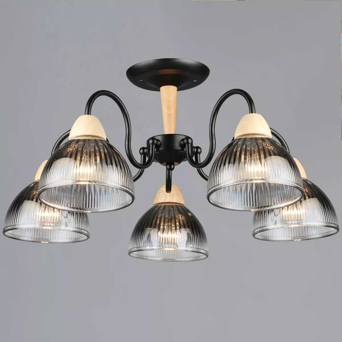 

Люстра на штанге Reluce 69660-0.3-05 BK+WOOD