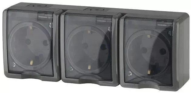 

Розетка ЭРА Эксперт 3х2P+E IP54 со шторками 16A 250V 11-2406-03 Б0020723