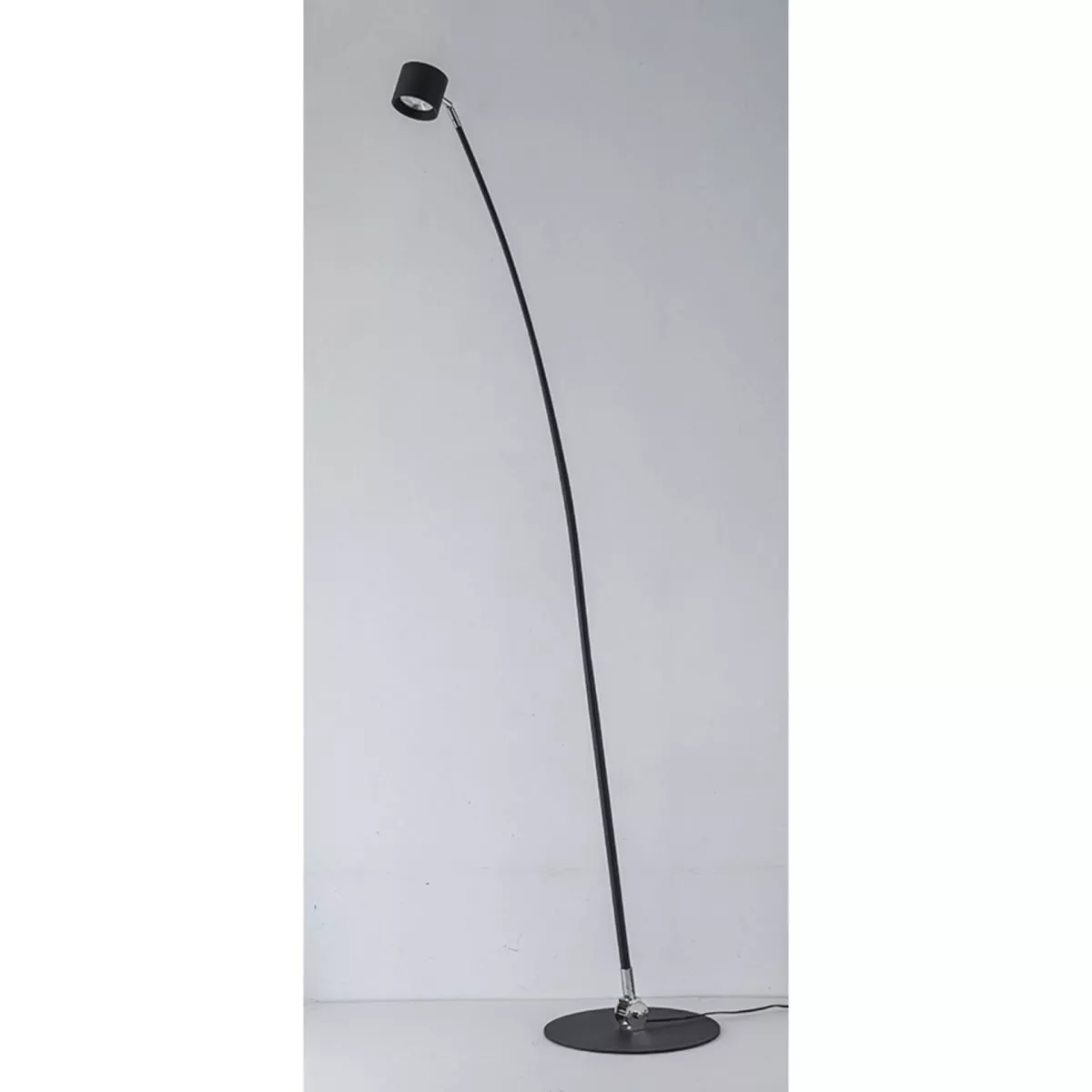 

Торшер iLedex Tango 3082F-1 BK