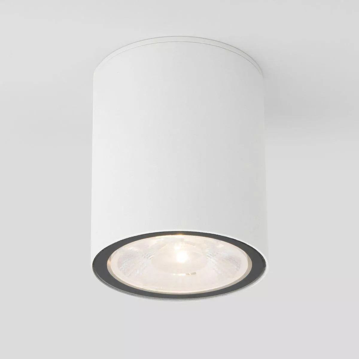 

Уличный светодиодный светильник Elektrostandard Light 35131/H белый a056230