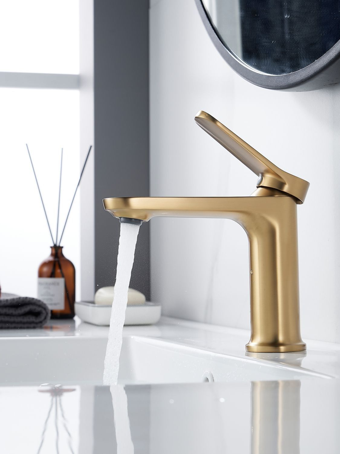 

Смеситель для раковины Shevanik S4301G