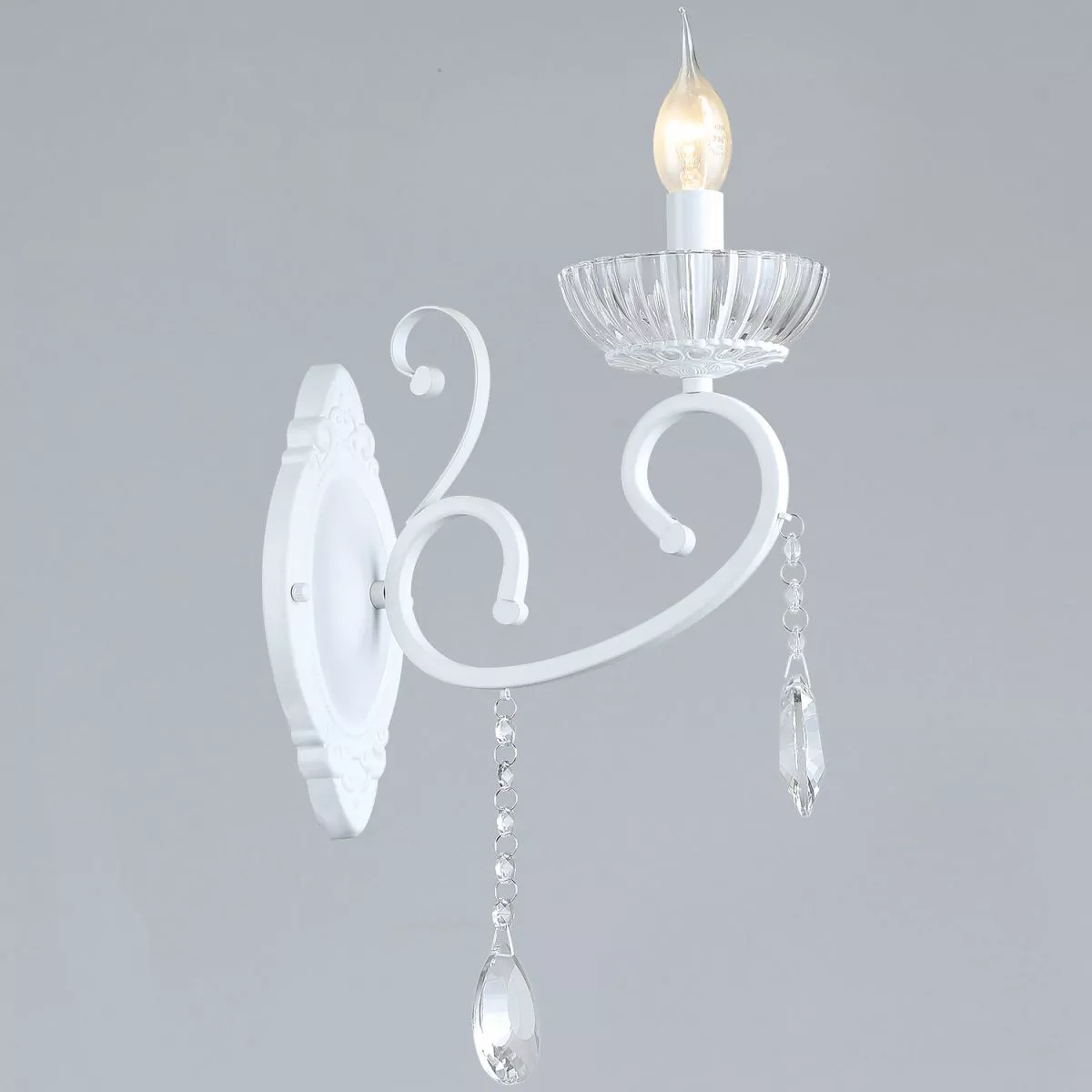 

Бра Reluce 70550-0.2-01 WT