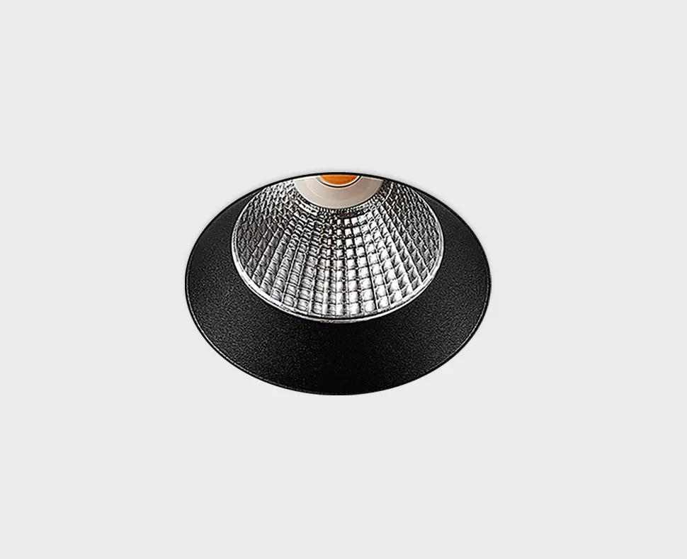 

Встраиваемый светильник Italline IT02-028 black 3000K