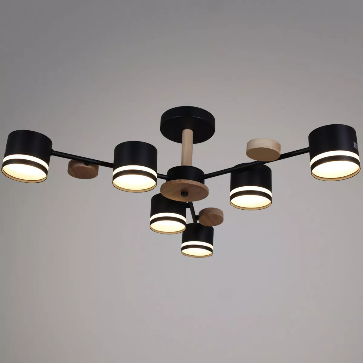 

Люстра на штанге Reluce 68730-0.3-06 GX53 BK+WOOD