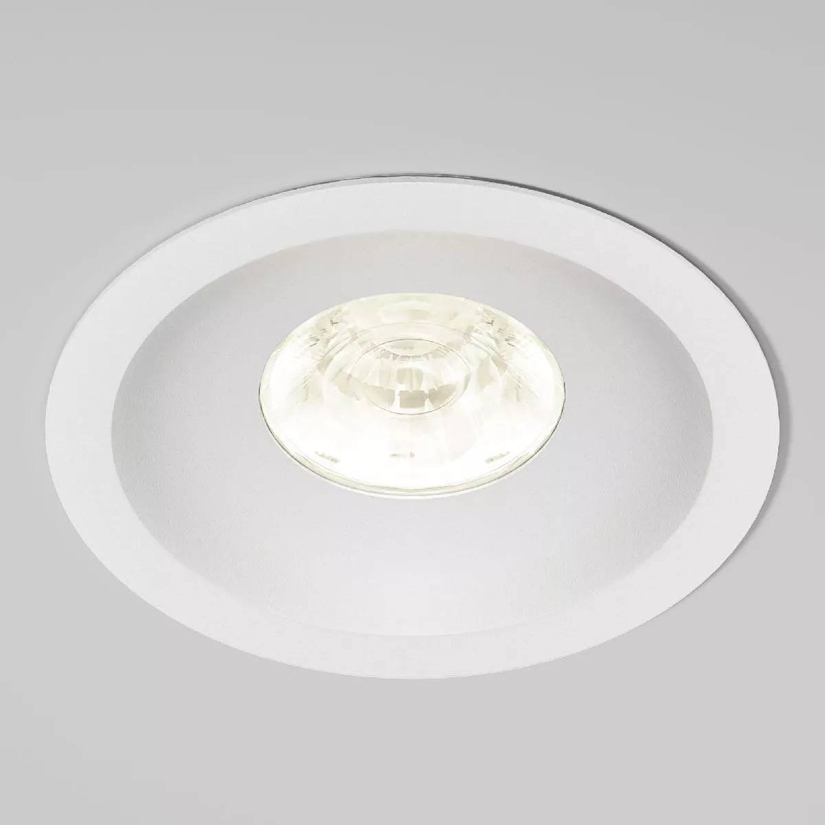 

Встраиваемый светильник Elektrostandard Combi 25069/LED 4690389211607 a069009