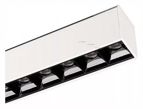 

Трековый светодиодный светильник для магнитного шинопровода Arlight Mag-Laser-45-L160-6W Day4000 026933