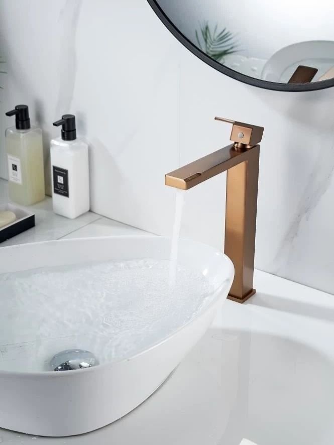 

Смеситель для раковины высокий Knotlor KN-24/RB, бронза