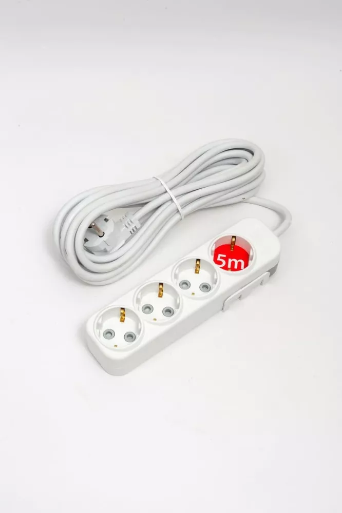 

Удлинитель с/з 4вх с защитными шторками ELBI Myra 527-010205-421