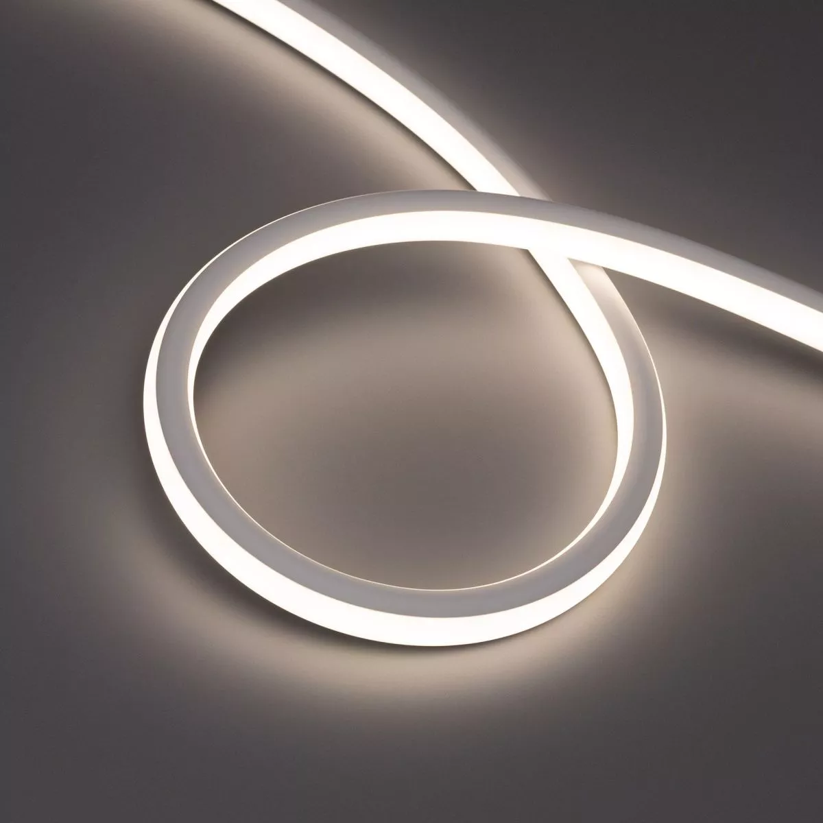 

Светодиодная герметичная лента Arlight WAVE-TOP-A560-18x15mm 24V Warm2700 (10 W/m, IP54, 5m, wire x1) 051445
