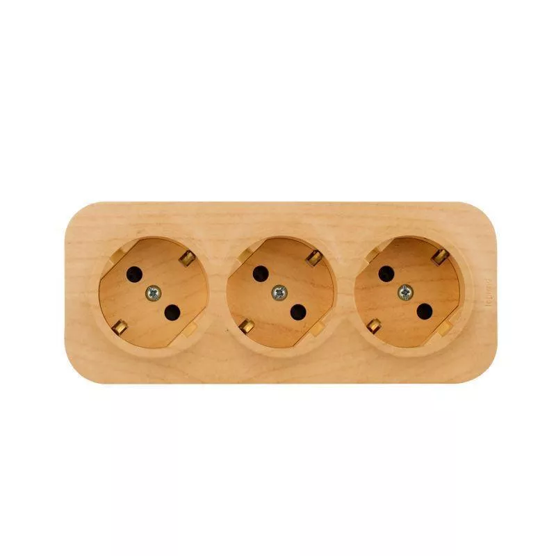 

Розетка 3х2К+З Legrand Quteo 16A 250V со шторками дерево 782288