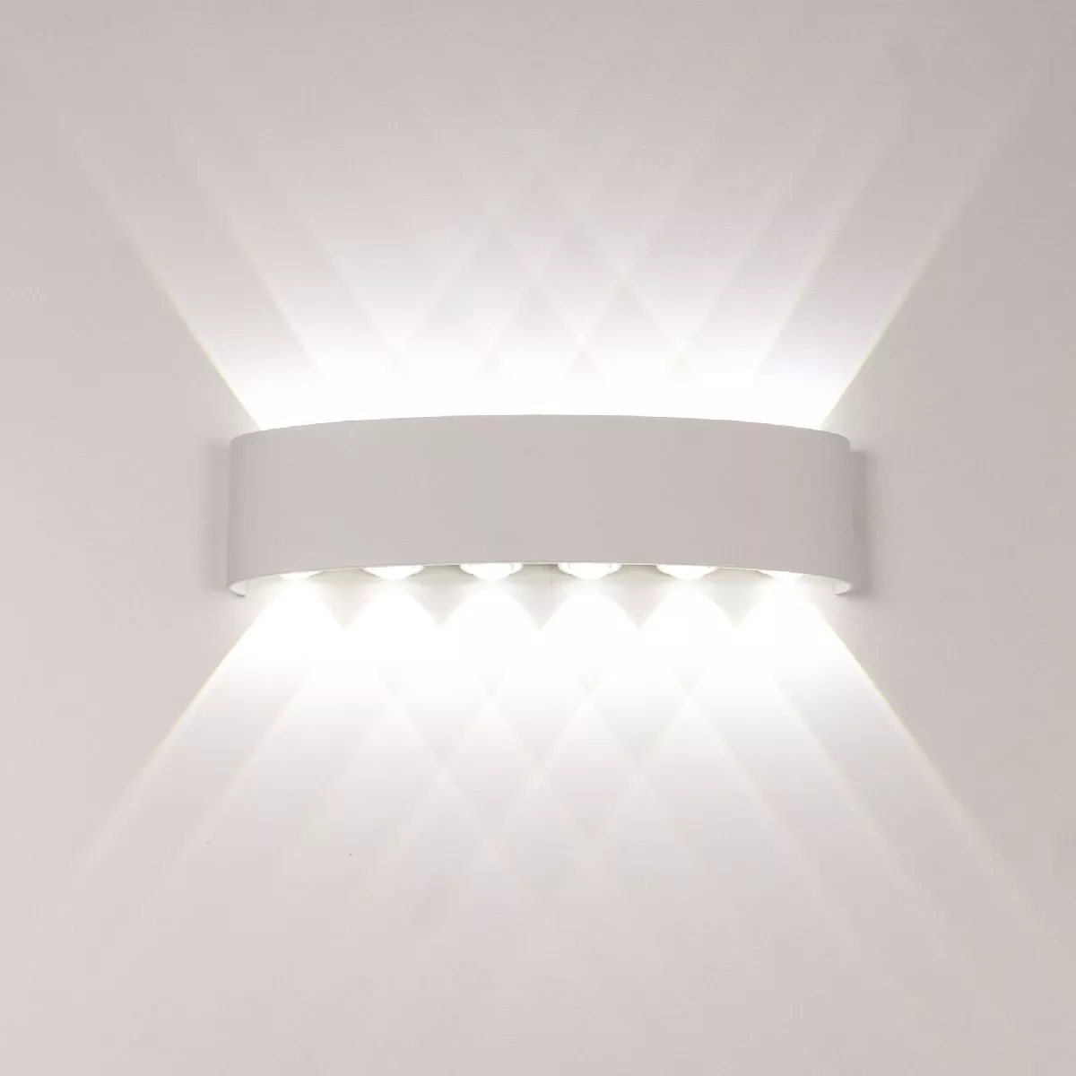 

Уличный настенный светильник AM Group AM307-12X1W WH 4000K